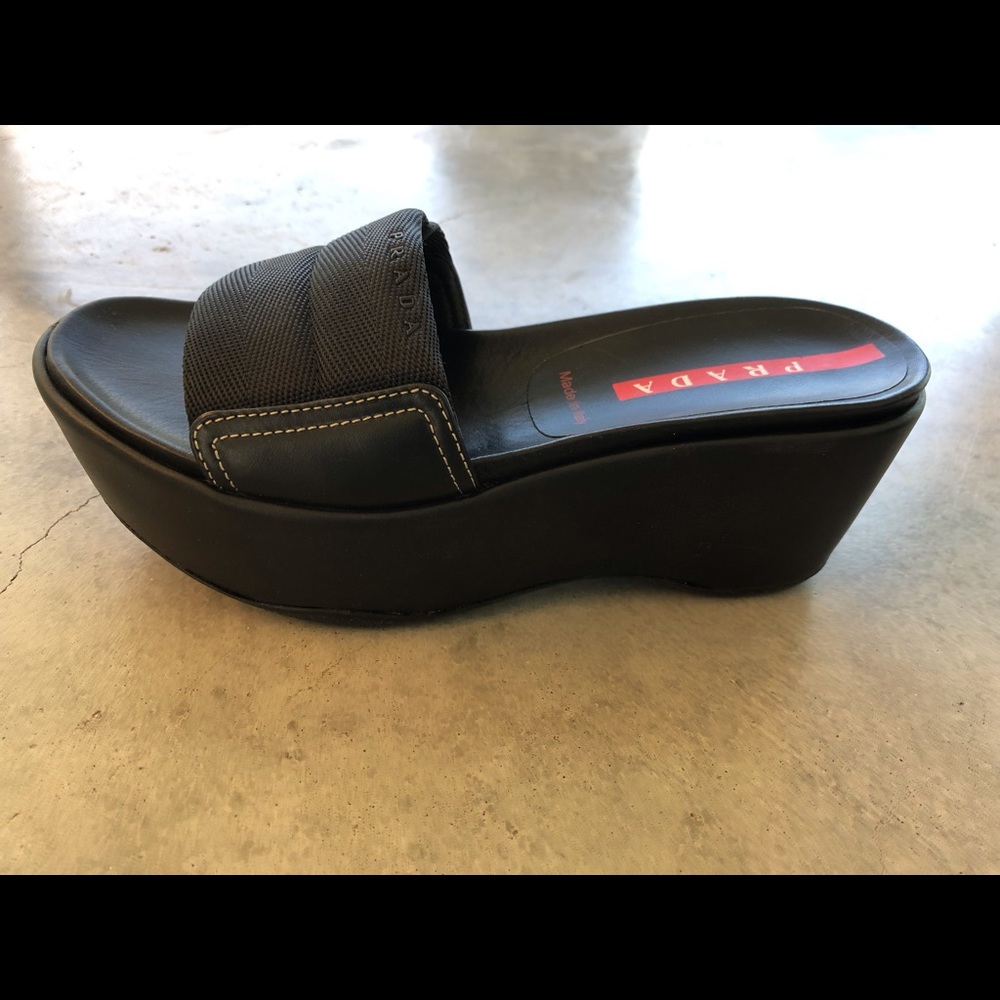 Prada Slides